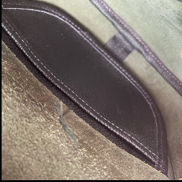 Dooney and Bourke awl leather IVY green  Mini crossbody belt bag wallet - Picture 14 of 15